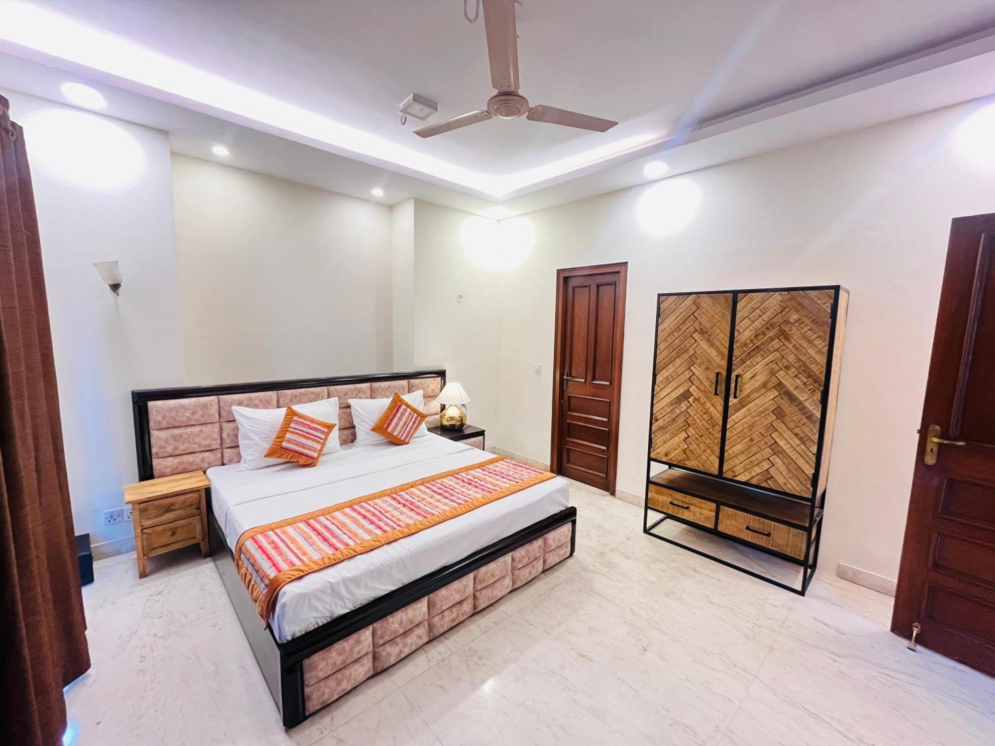 Hotel Grove Residency Hauz Khas New Delhi Couple Friendly Zewnętrze zdjęcie