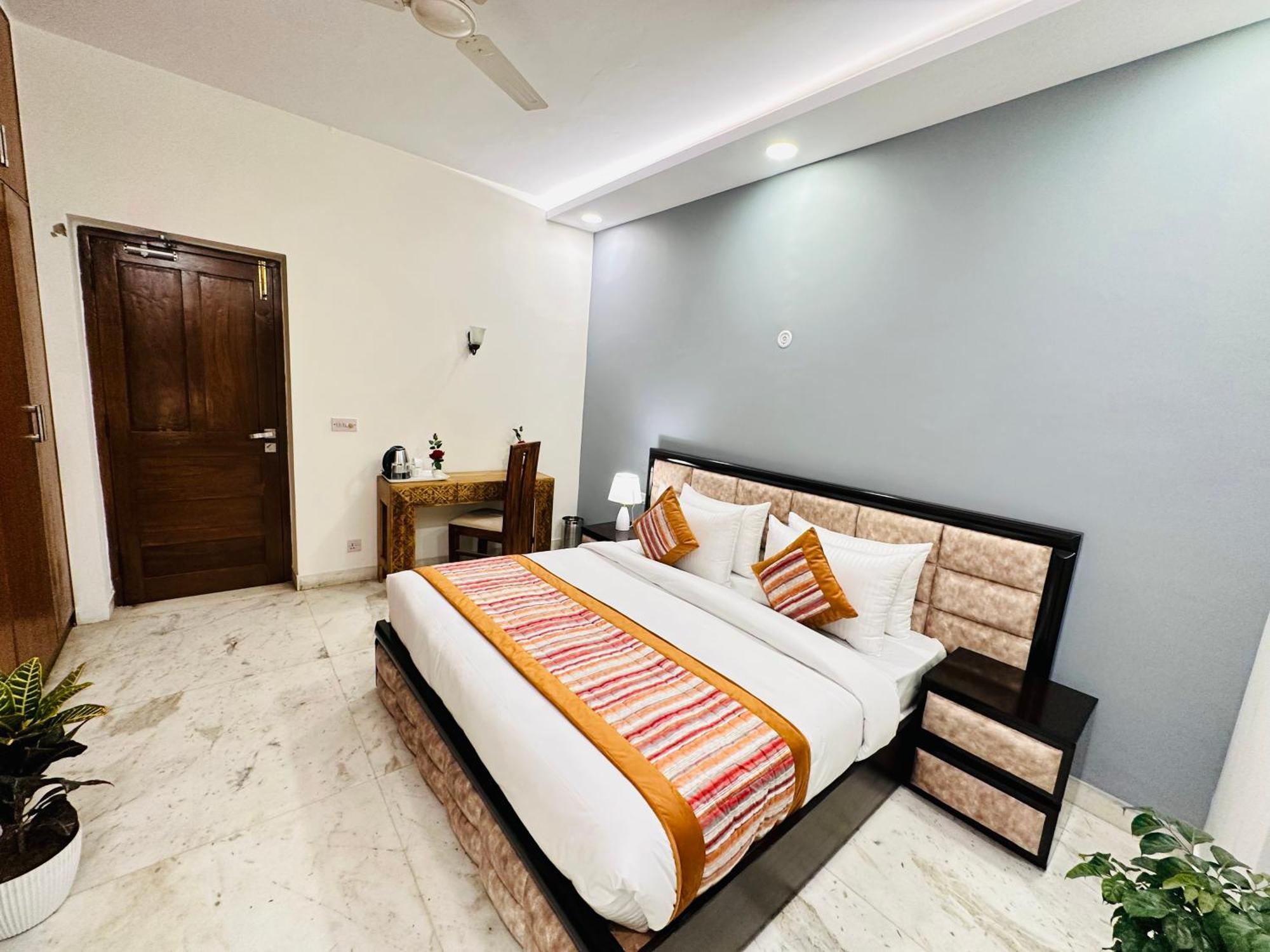 Hotel Grove Residency Hauz Khas New Delhi Couple Friendly Zewnętrze zdjęcie