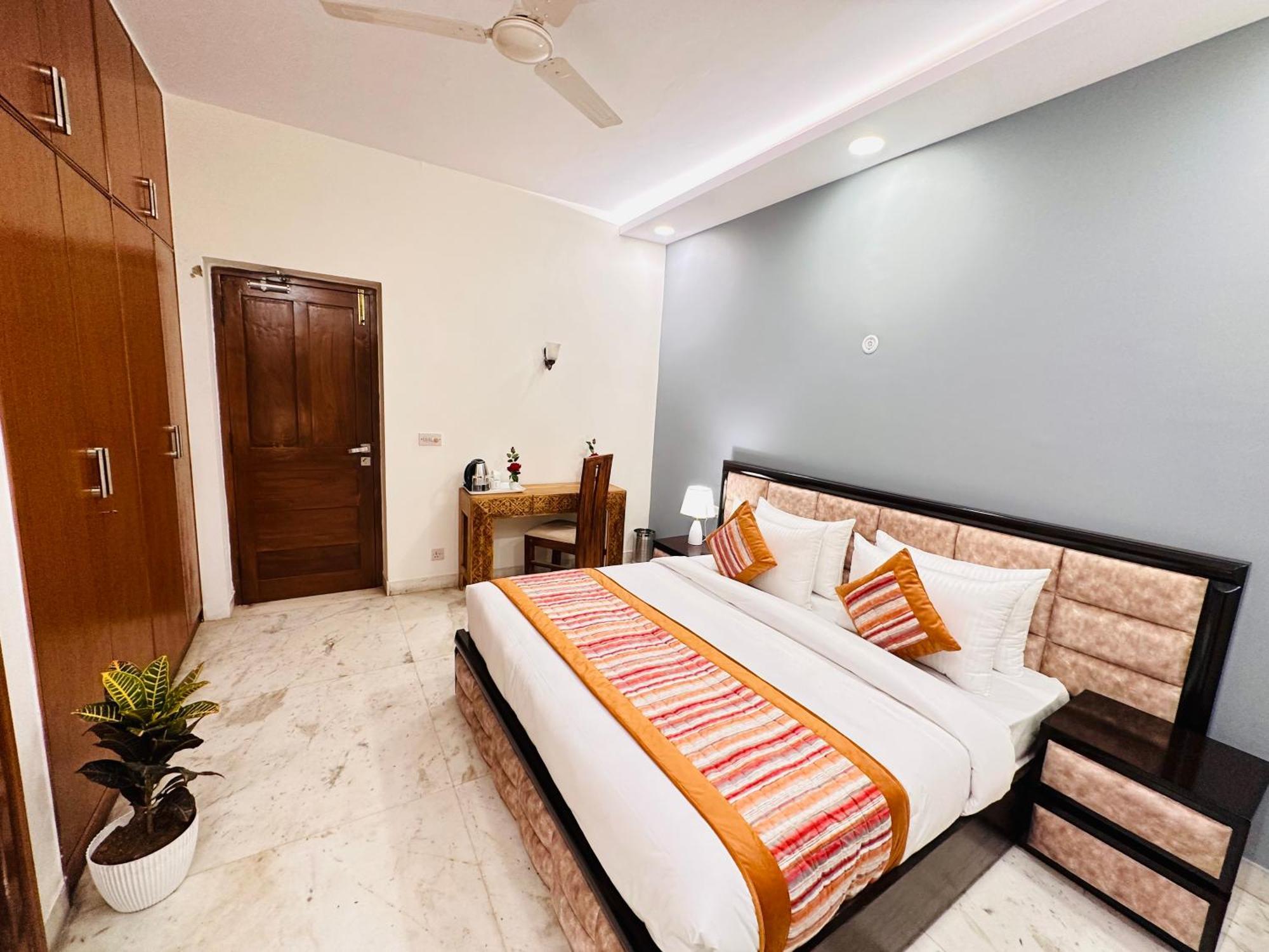 Hotel Grove Residency Hauz Khas New Delhi Couple Friendly Zewnętrze zdjęcie